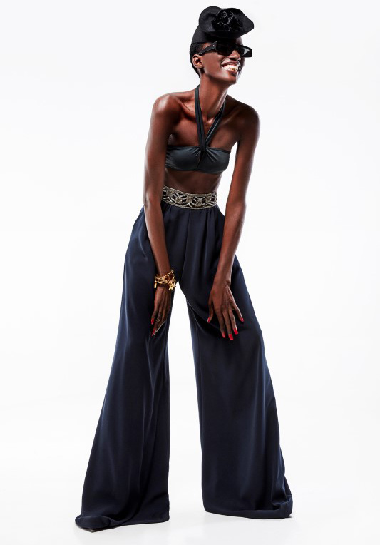 COSMOPOLITAN BLACK PHOTO 6 039 22Custom