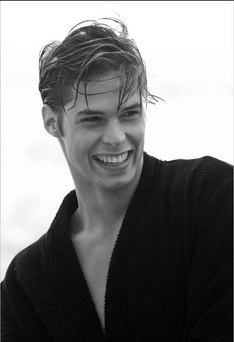 ALEJANDRO SANCHEZ 16